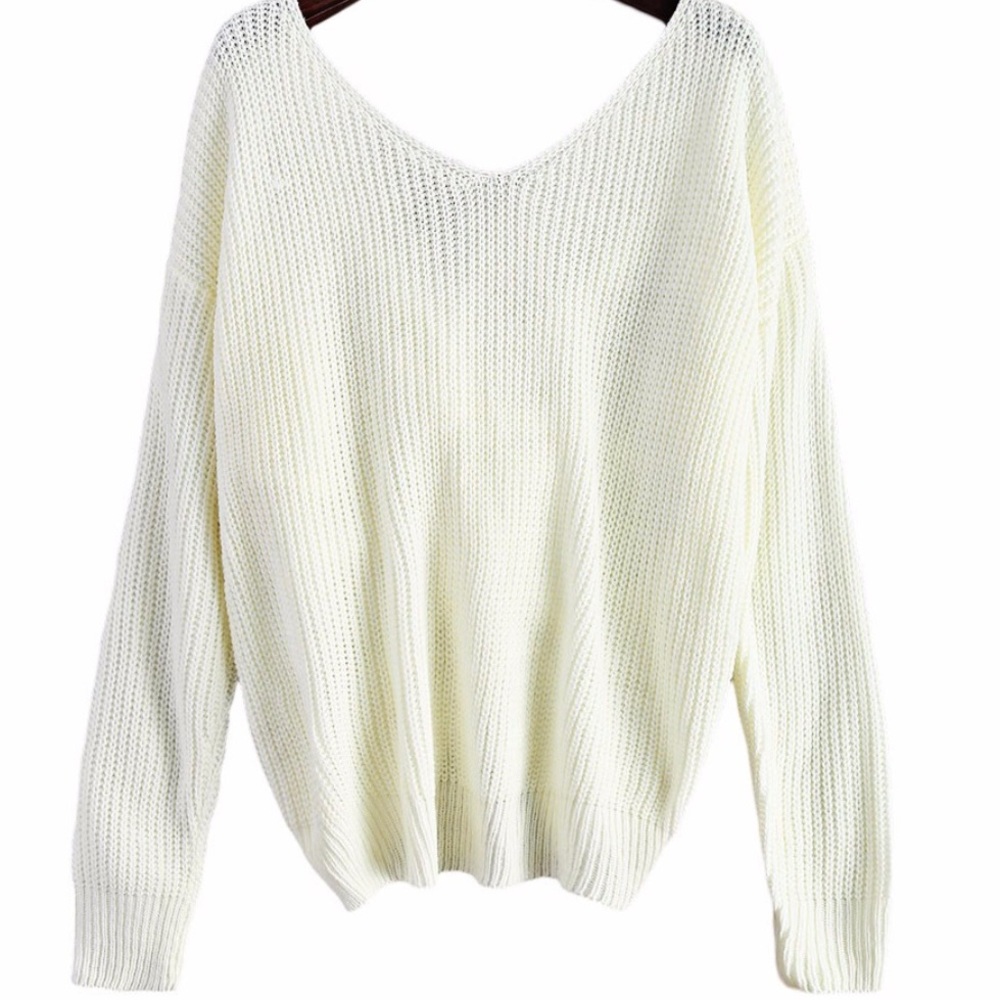 ✨New✨Ivory Twisted Knot knot Sweater - Picture 5 of 7
